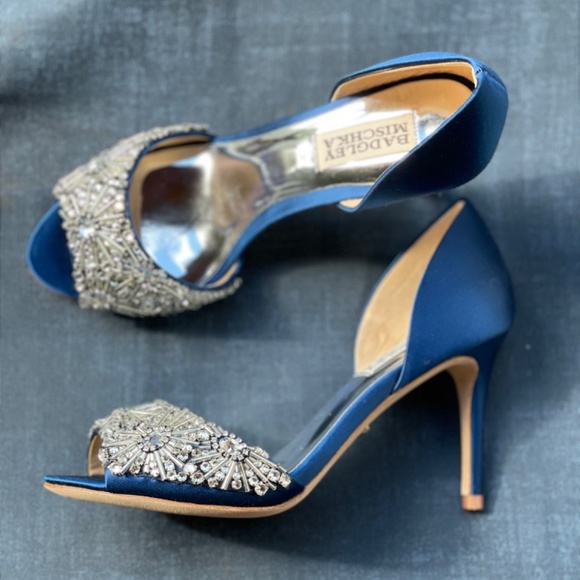 Brand new! Badgley Mischka cobalt blue and beaded heels sz 36 - Picture 5 of 6